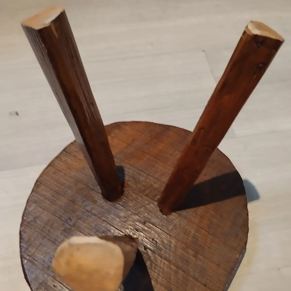 Tripode des années 70