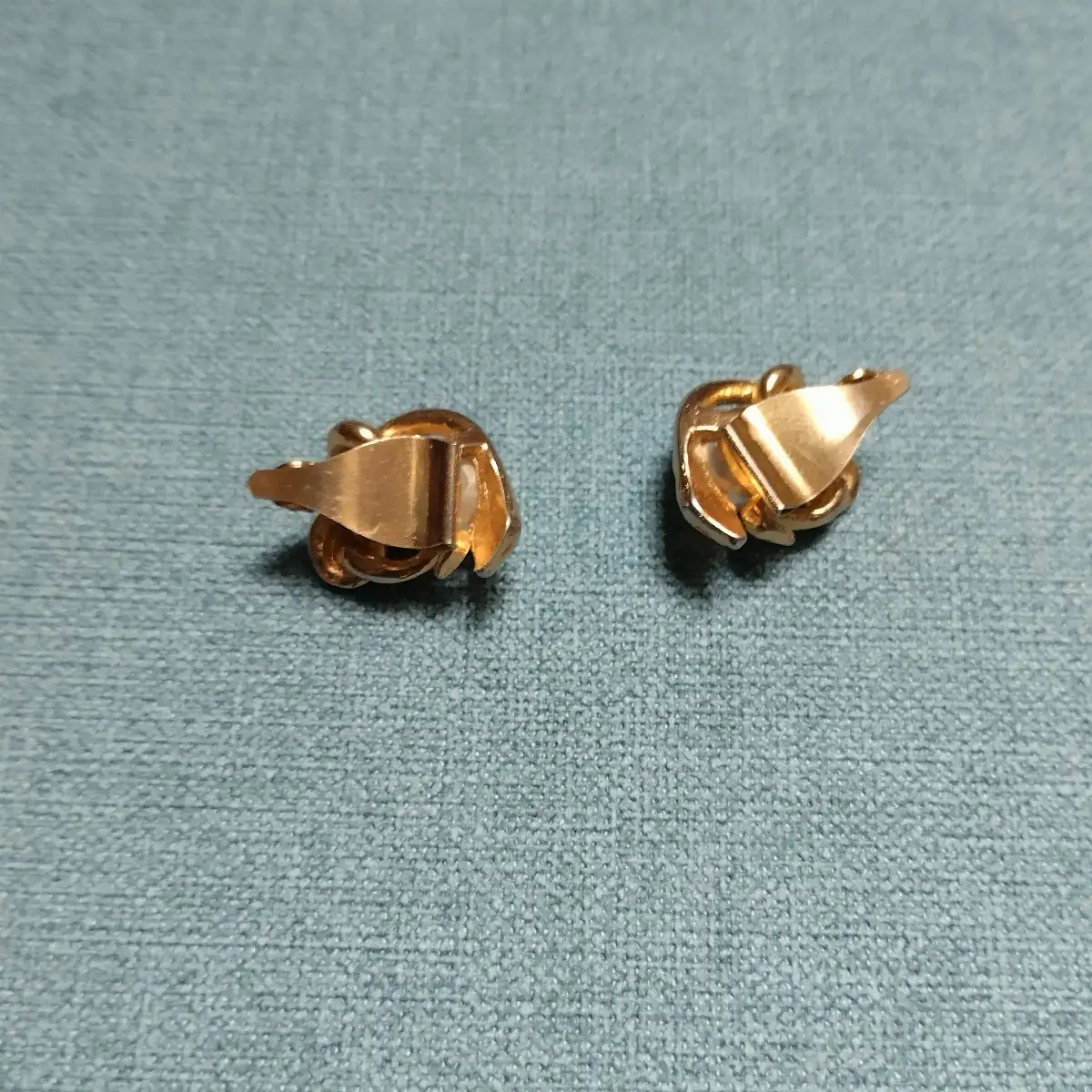 Boucles d'oreilles vintage à clypse